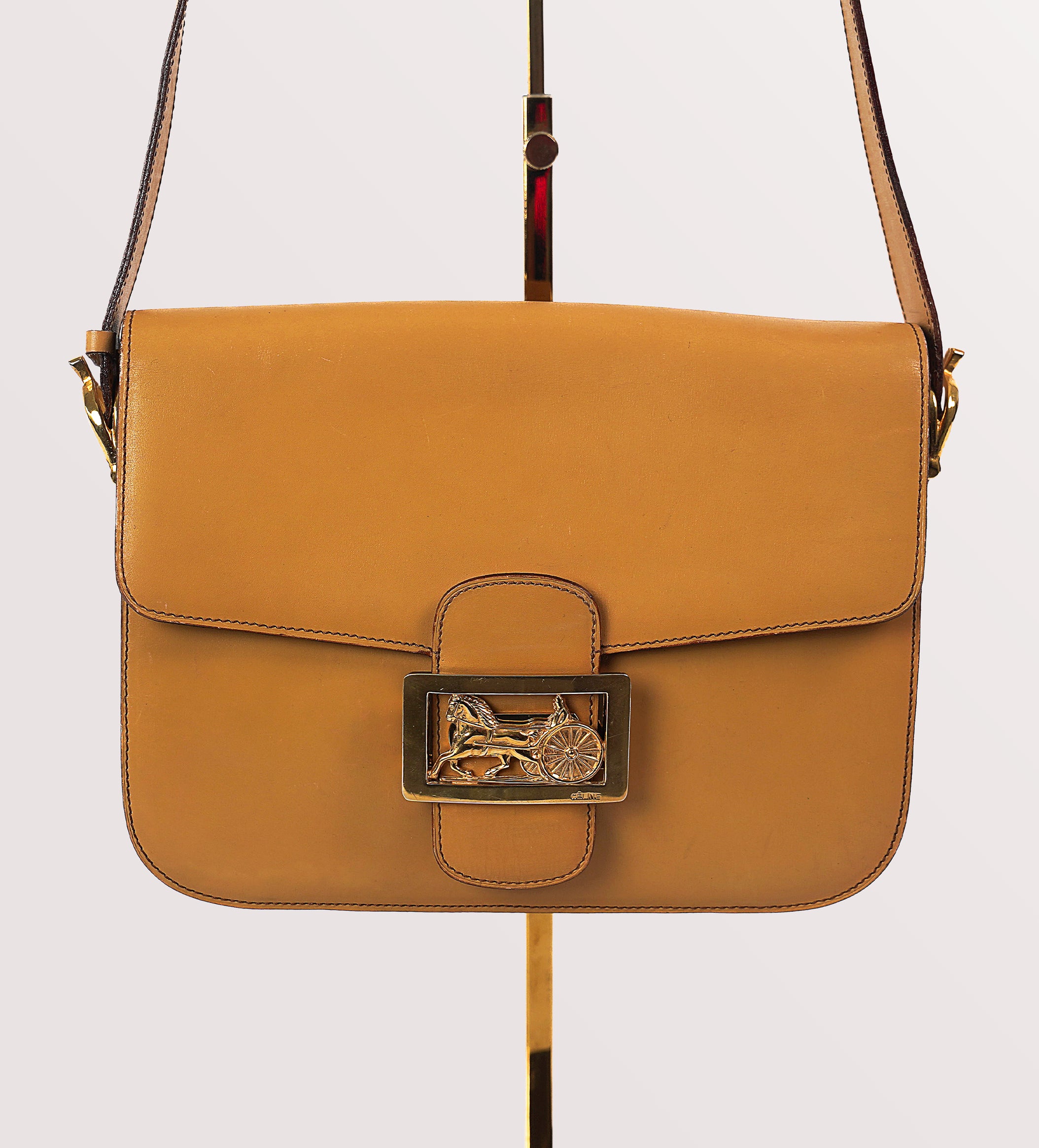 Celine Triumph