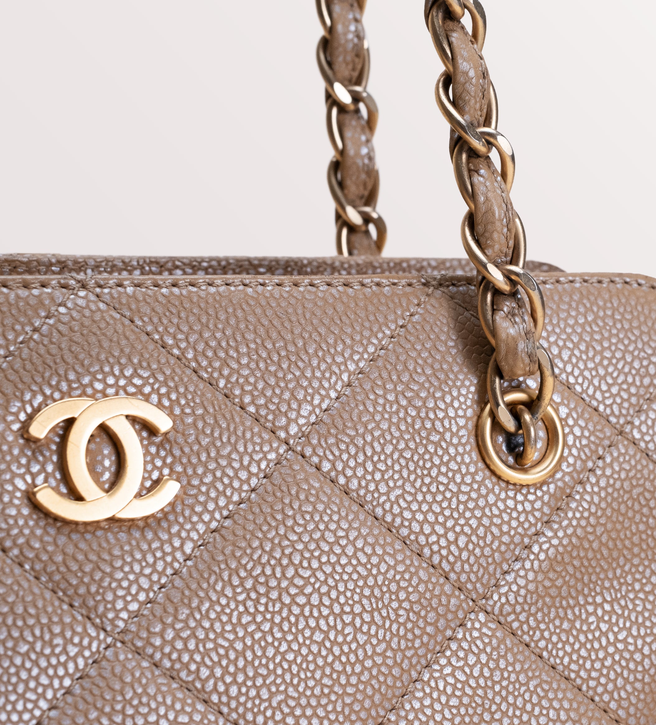 Chanel  Tote