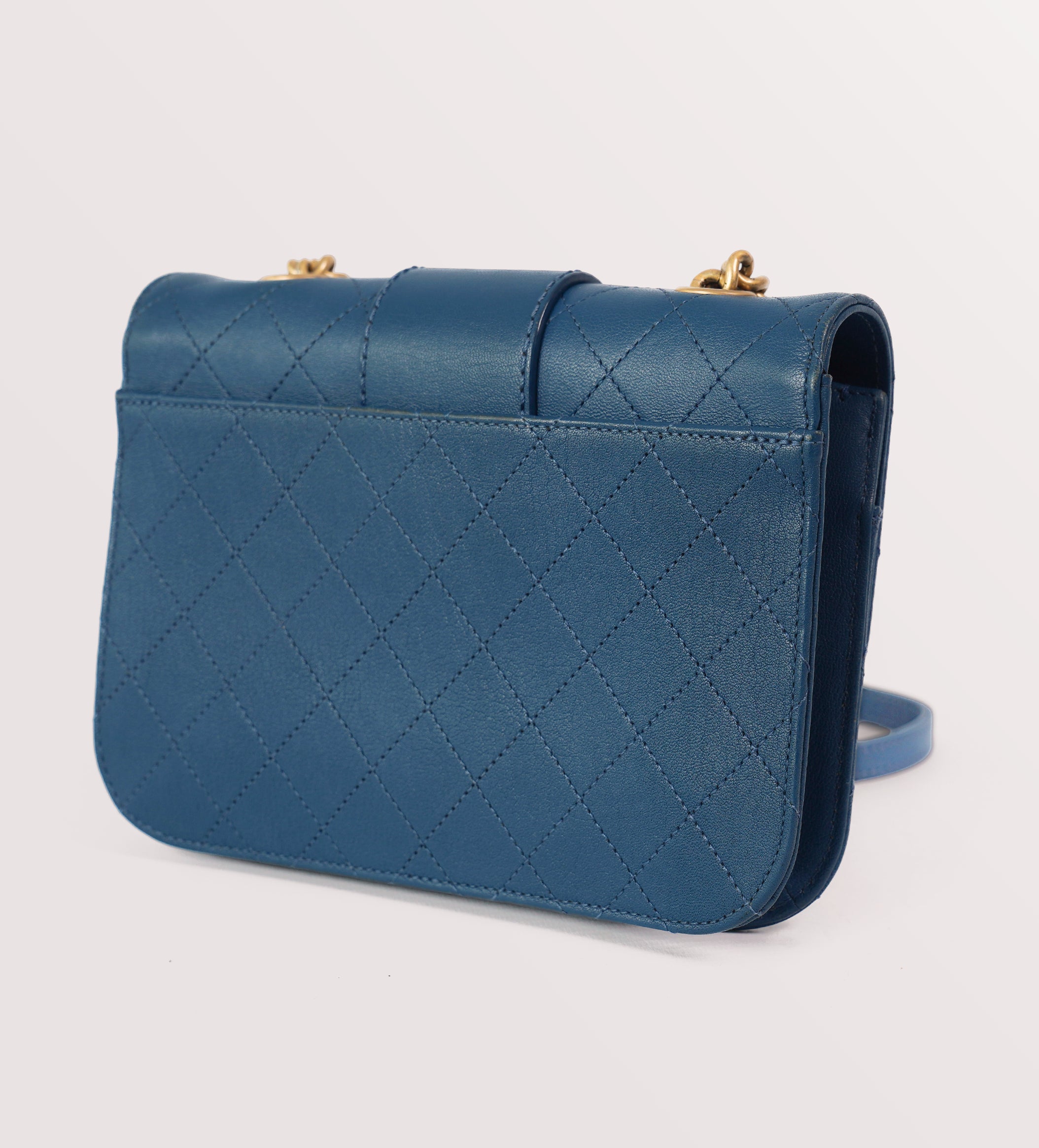 Chanel Matelasse, Blue