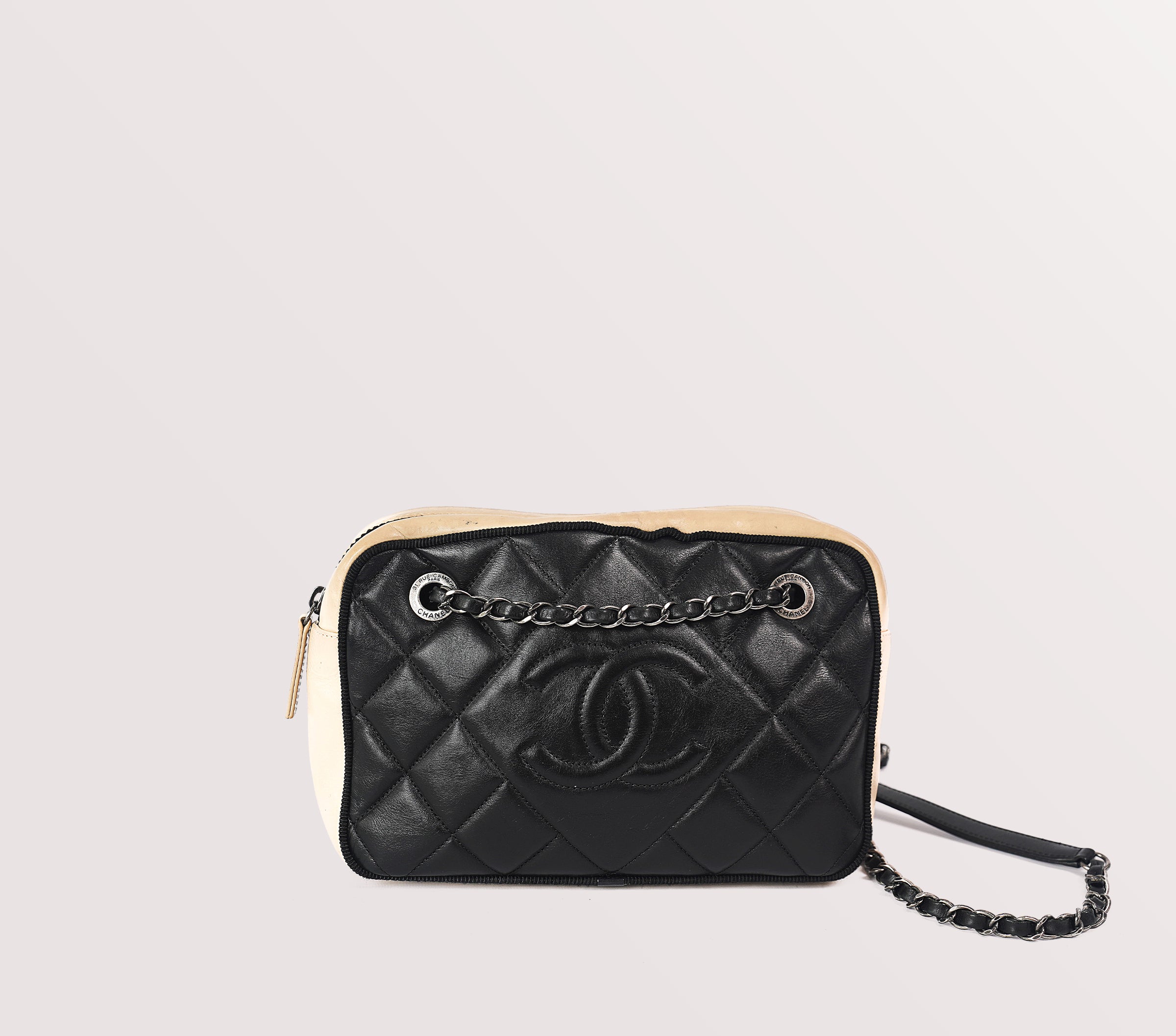 Chanel Ballerine Camera