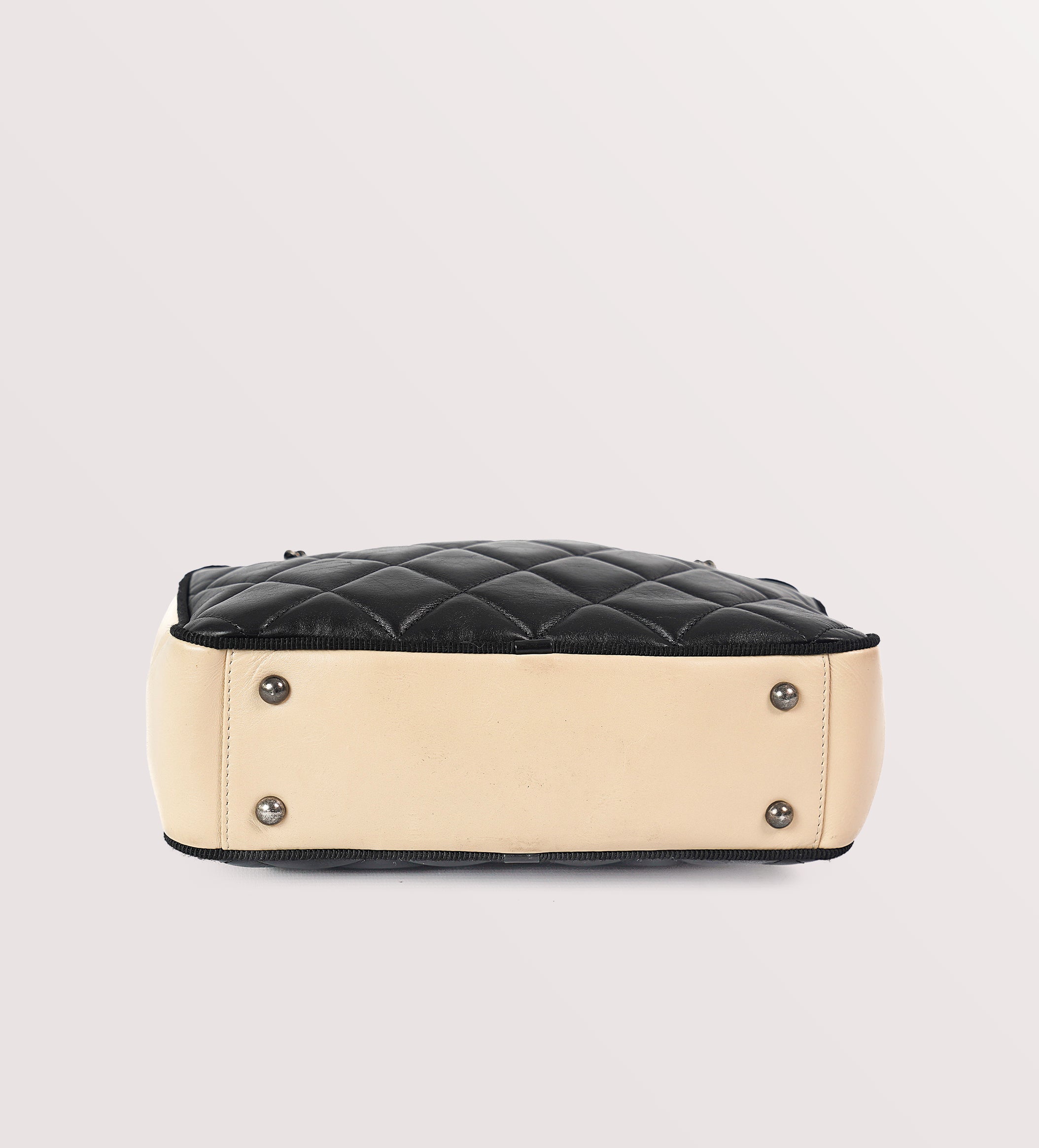 Chanel Ballerine Camera