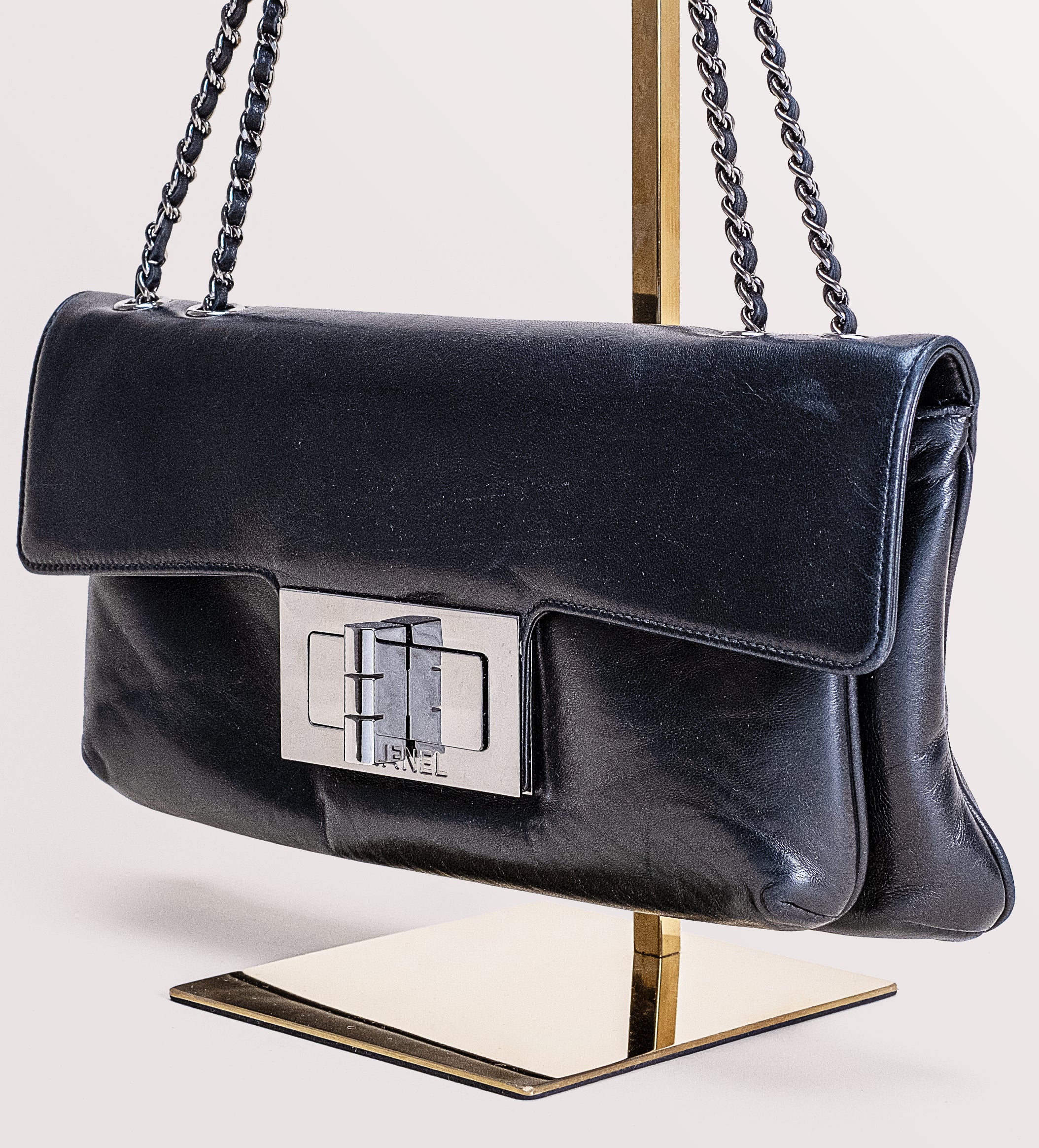 Chanel Giant ReIssue 2.55