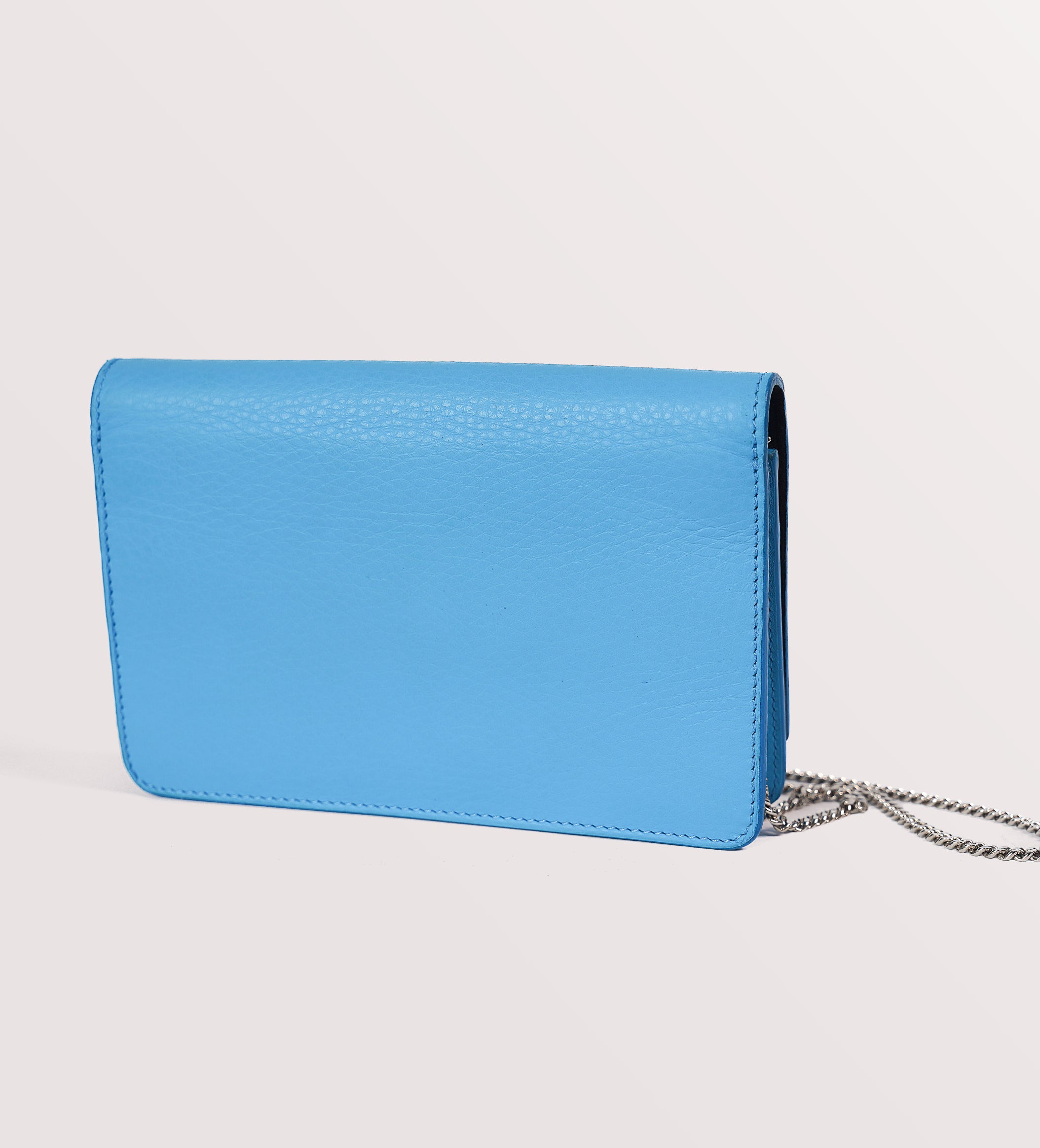 Fendi wallet on chain