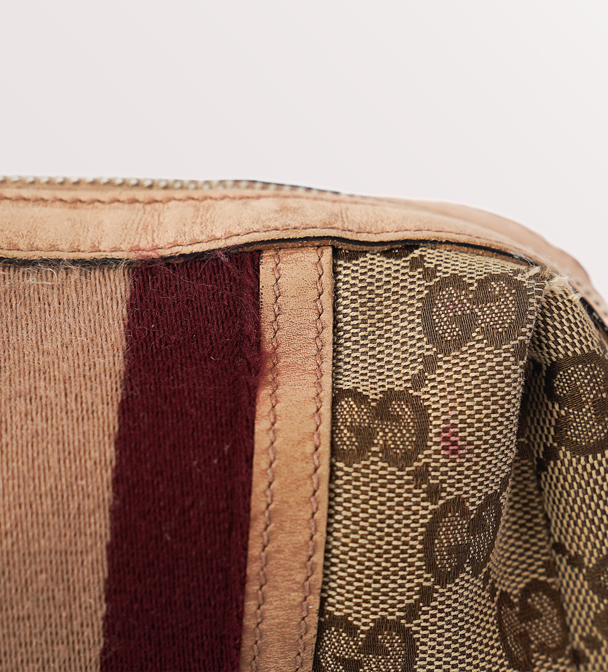 Gucci Travel Wallet