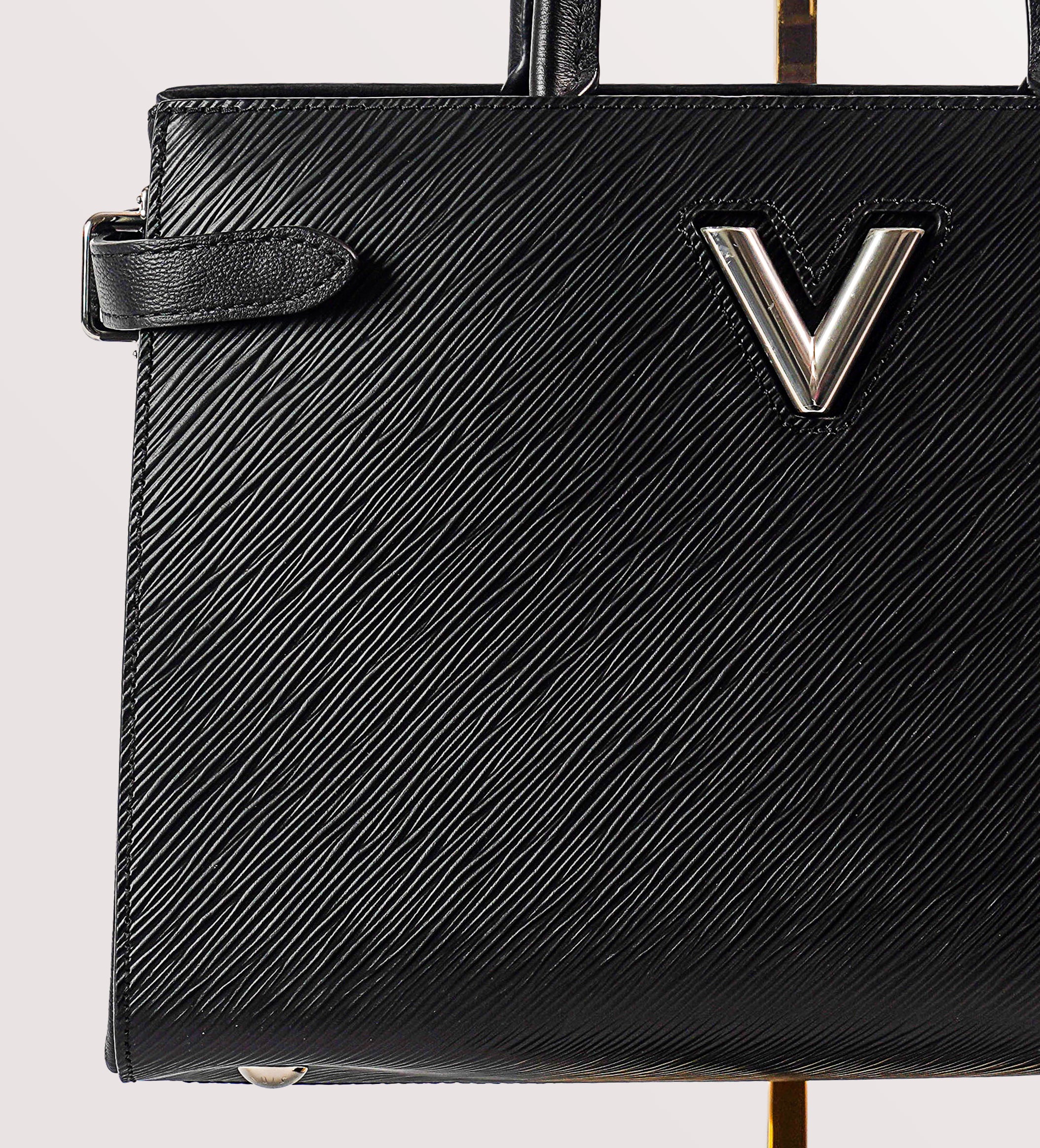 Louis Vuitton - Epi Twist Tote